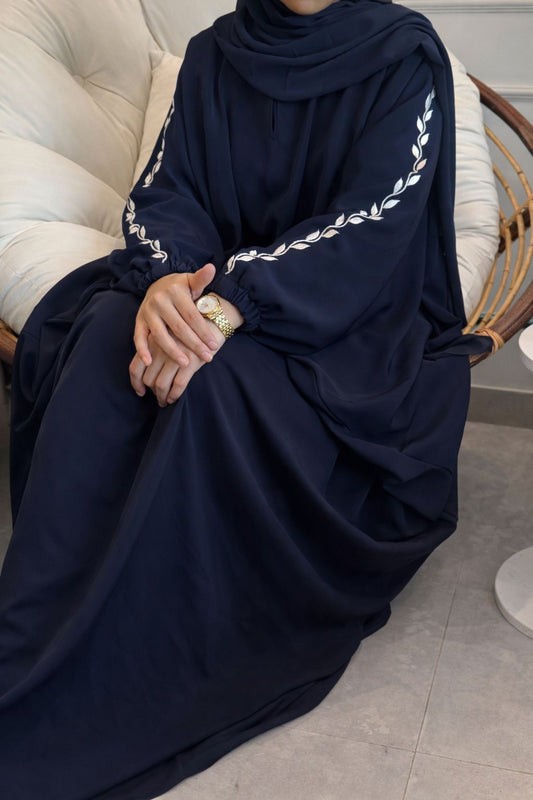 Midnight Ivy Abaya